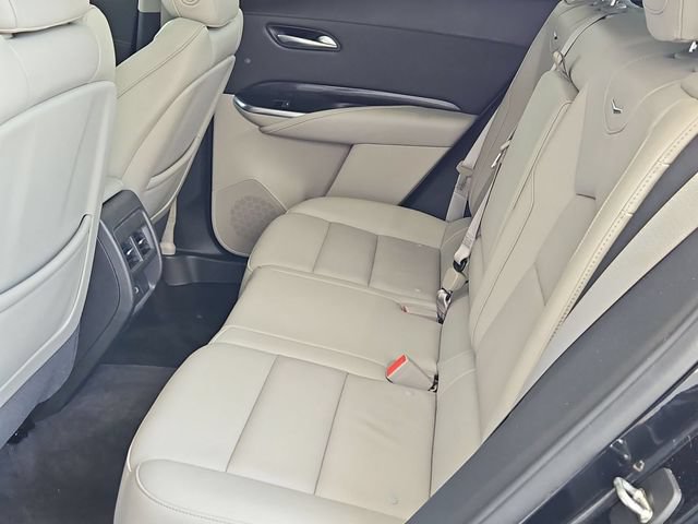 Used 2022 Cadillac XT4 Premium Luxury w/ Enhanced Visibility Package FWD image 25