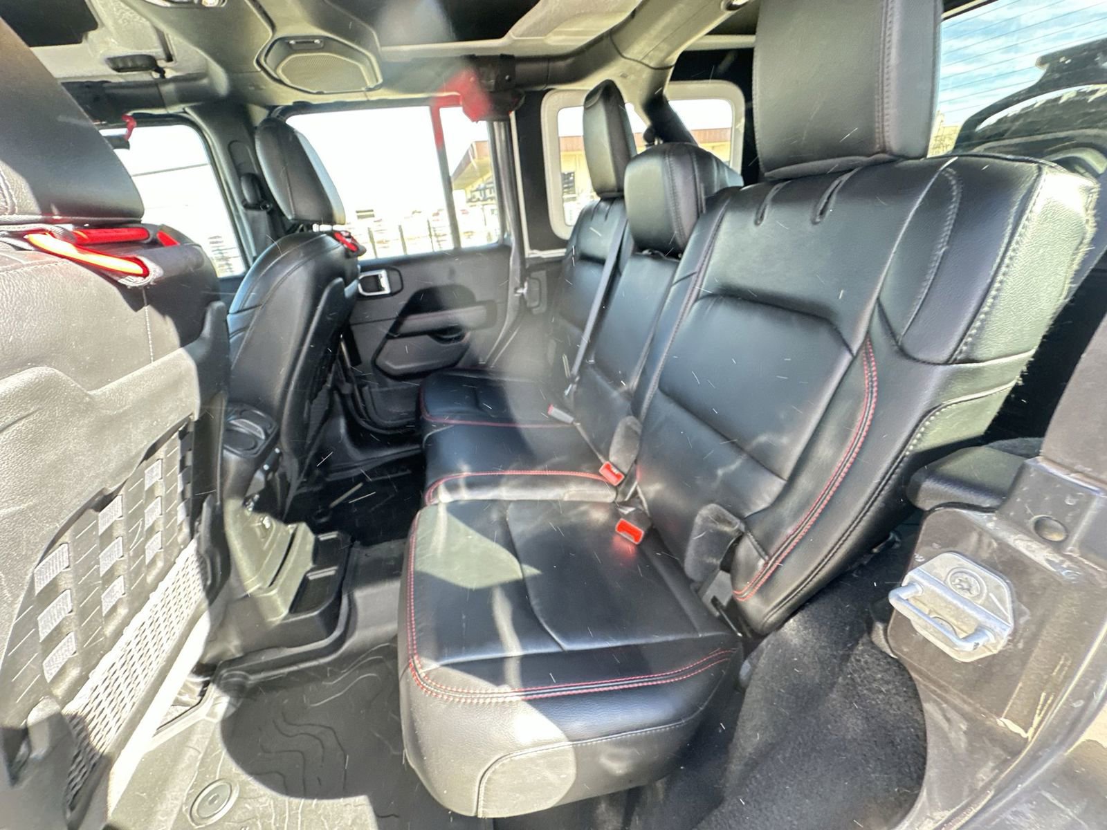 Used 2021 Jeep Wrangler Unlimited Rubicon AWD/4WD image 24