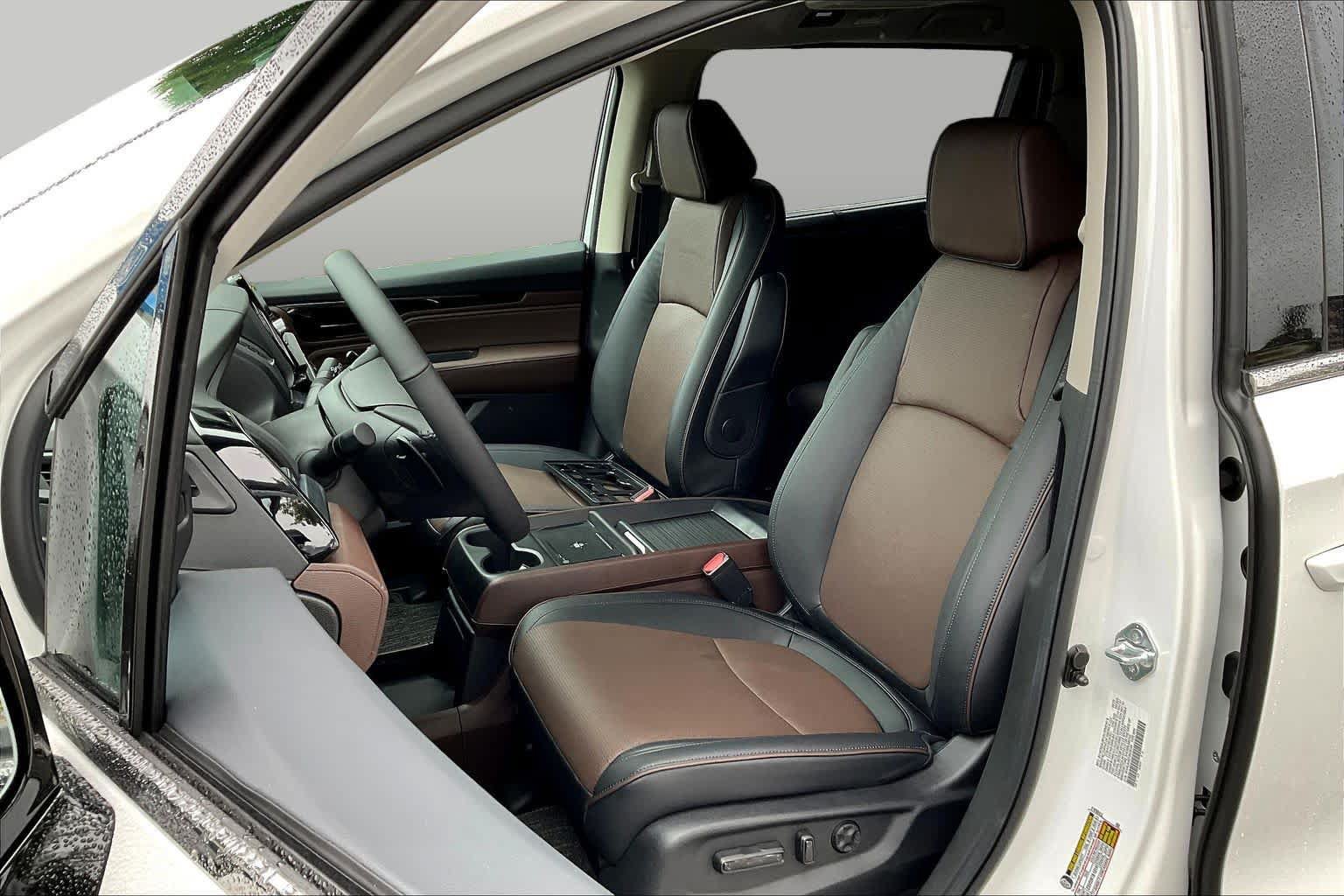 New 2027 Honda Odyssey Elite image 9