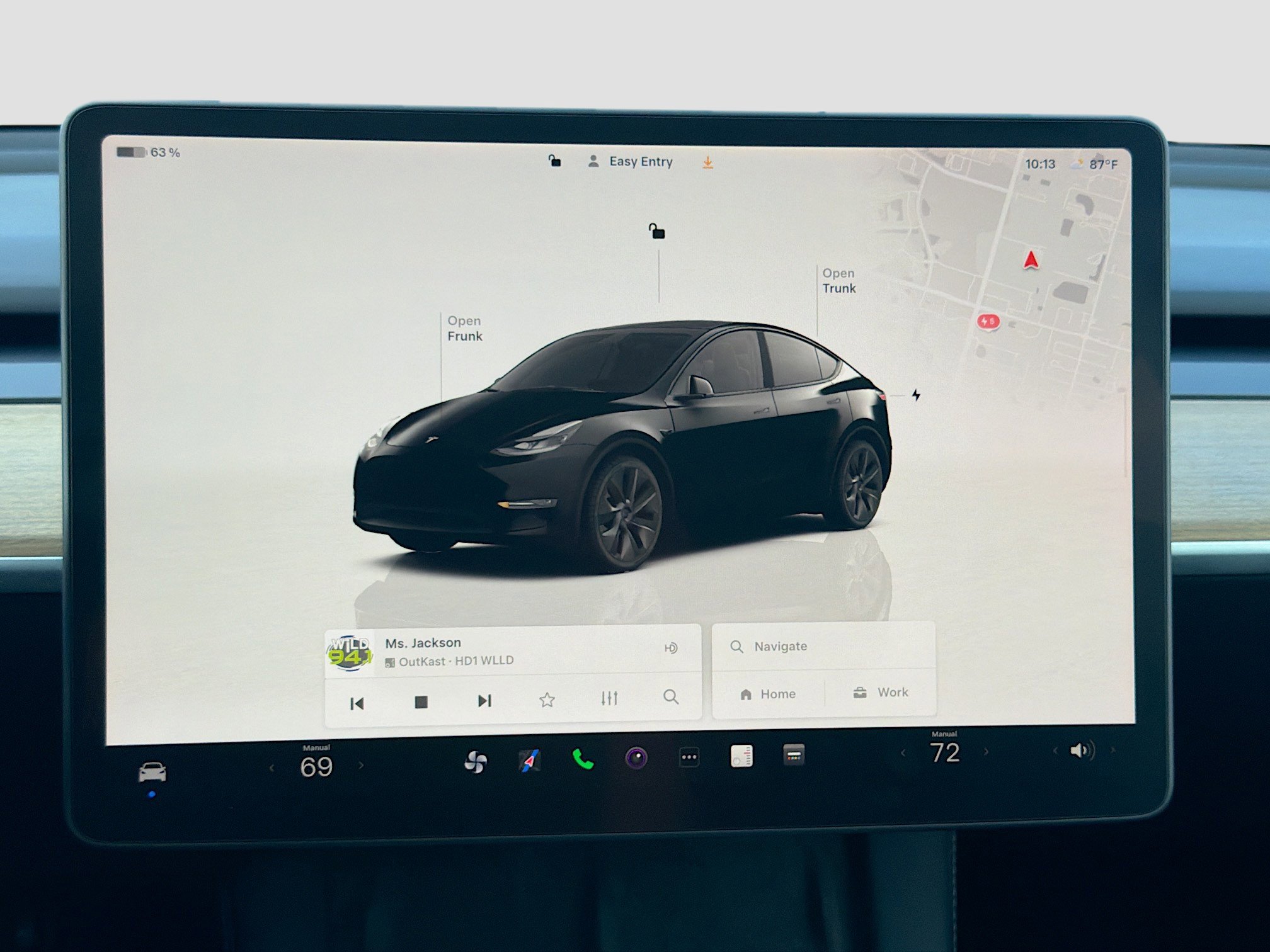 Used 2025 Tesla Model Y Long Range AWD/4WD image 30