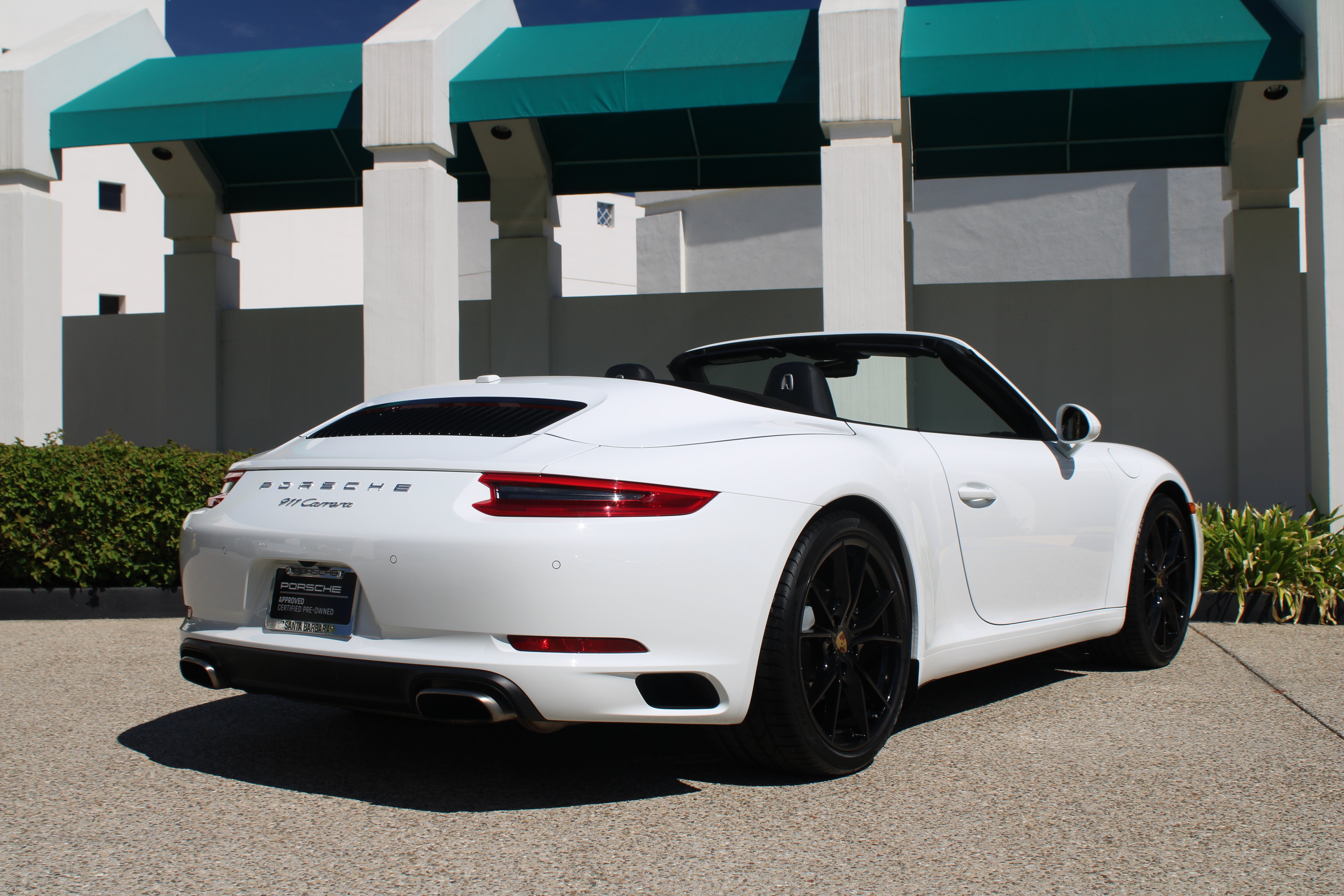 Certified 2018 Porsche 911 Carrera RWD image 7