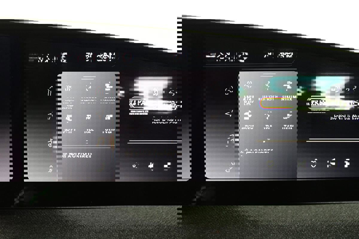 Used 2024 Lucid Air Pure image 24