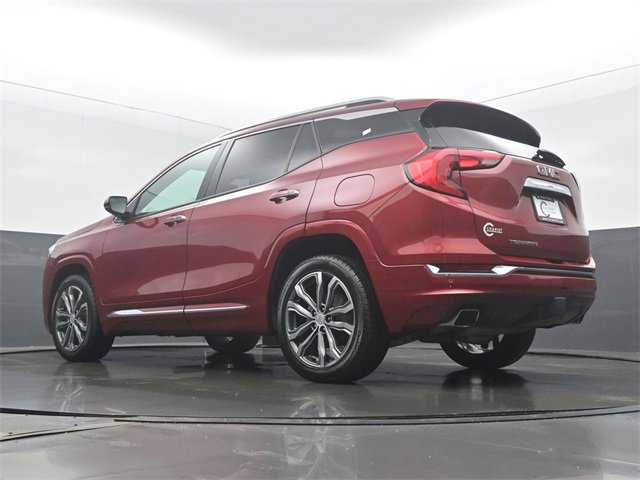 Used 2018 GMC Terrain Denali w/ Comfort Package image 48