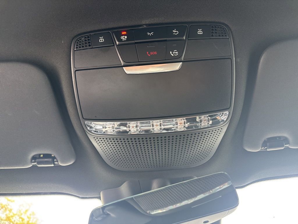 Used 2022 Mercedes-Benz GLC 300 4MATIC image 21