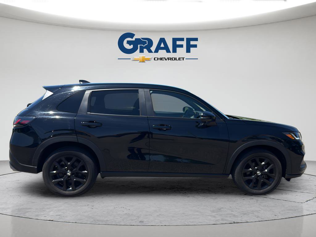 Used 2023 Honda HR-V Sport image 9