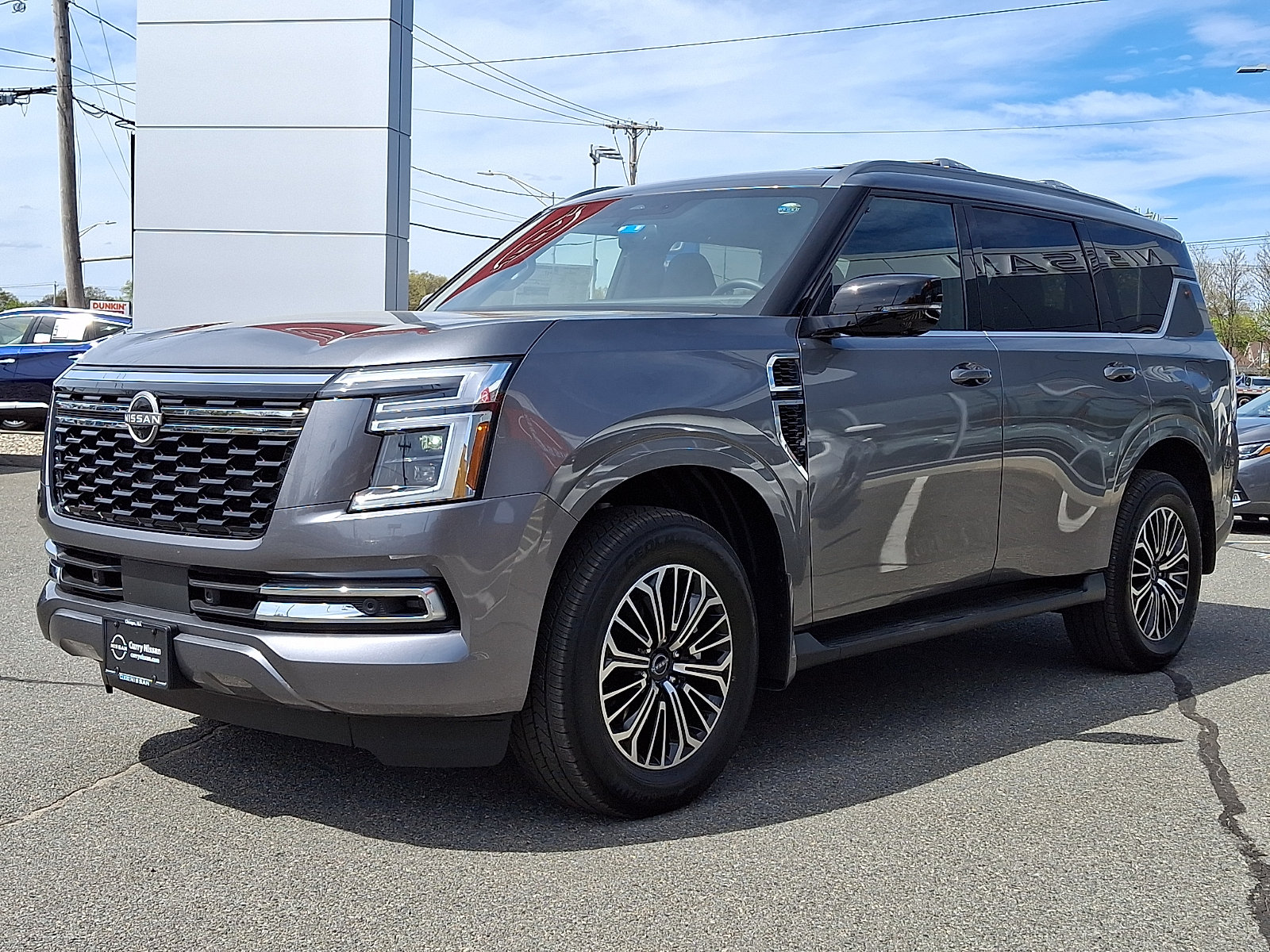 New 2026 Nissan Armada SL w/ Captain's Chari Seat Package AWD/4WD image 2