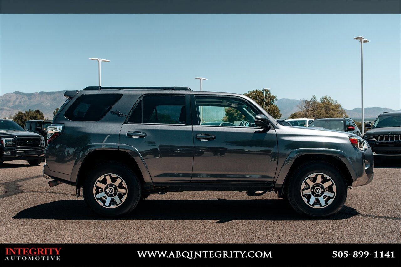 Used 2023 Toyota 4Runner TRD Off-Road Premium w/ Off Road Premium Plus Package AWD/4WD image 8