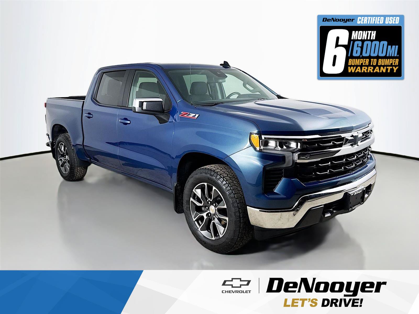 Used 2024 Chevrolet Silverado 1500 LT AWD/4WD image 1