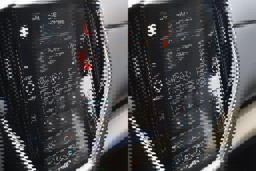 New 2026 Subaru Ascent Limited image 15