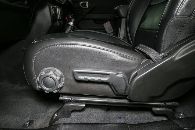 Used 2021 Jeep Wrangler Unlimited Sahara w/ Cold Weather Group image 37