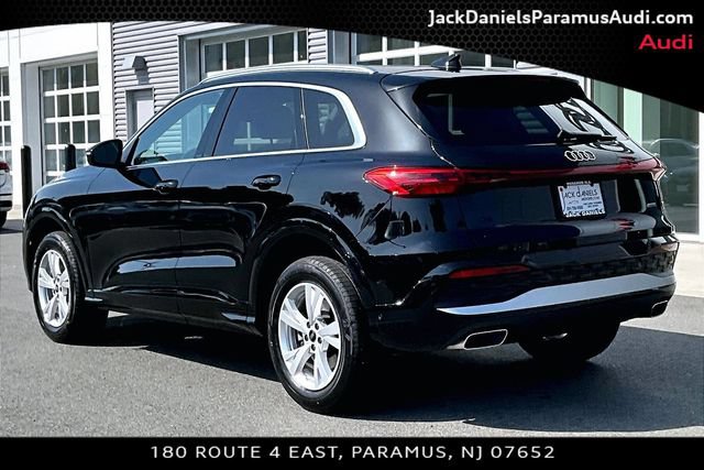 Used 2025 Audi Q5 Premium w/ Convenience Package AWD/4WD image 10