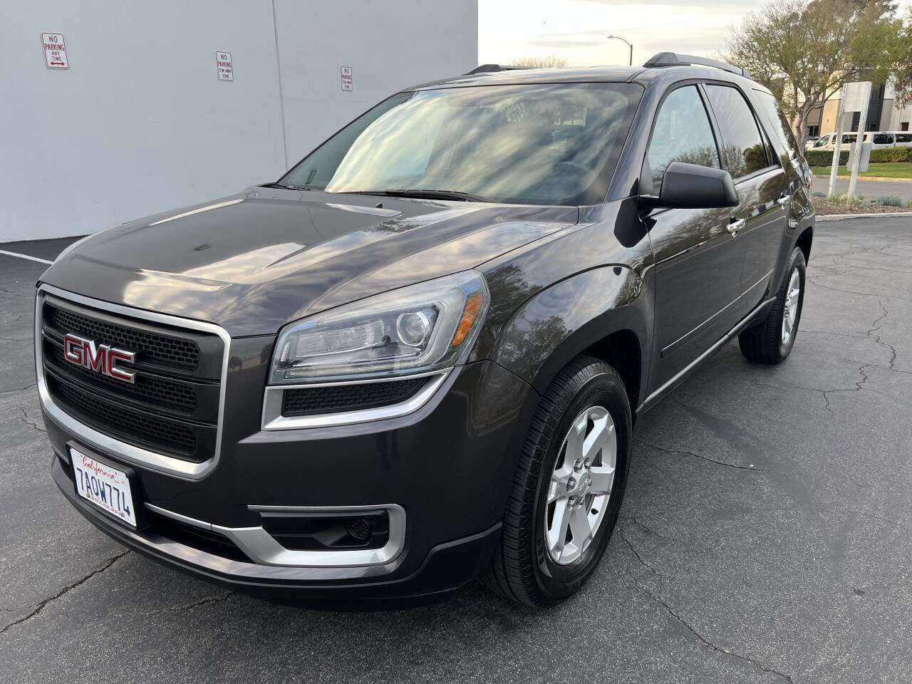 Used 2013 GMC Acadia SLE image 5