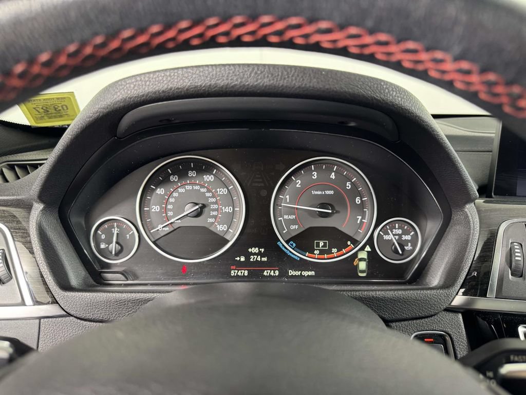 Used 2018 BMW 330i xDrive Sedan AWD/4WD image 3