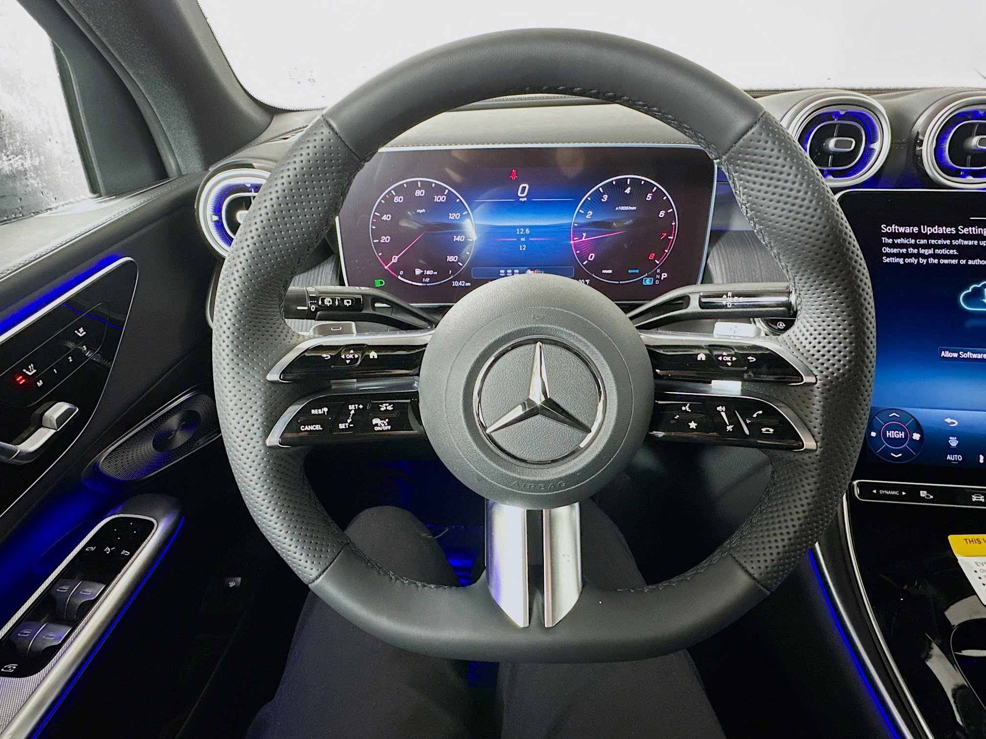 New 2026 Mercedes-Benz GLC 300 4MATIC image 11