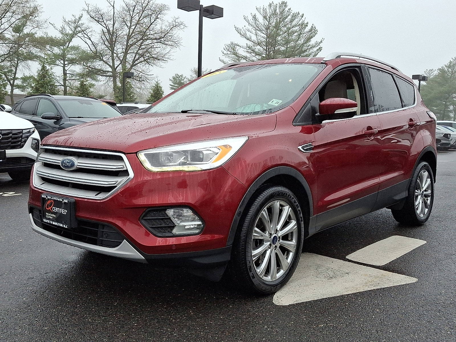 Used 2018 Ford Escape Titanium image 1