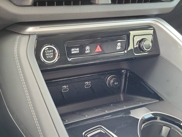 Certified 2025 Audi Q5 Premium w/ Convenience Package AWD/4WD image 26