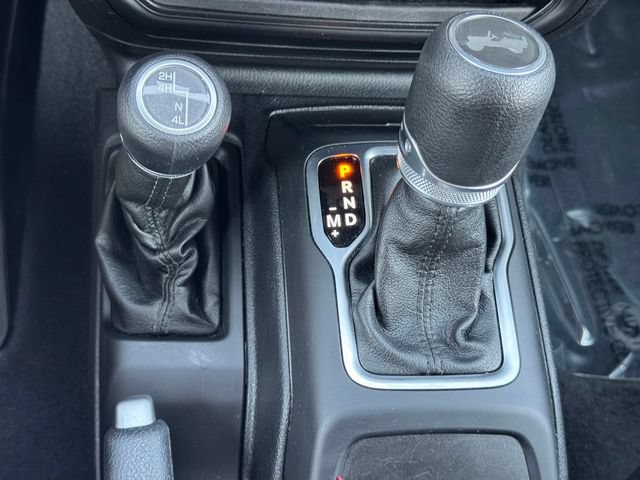 Certified 2021 Jeep Wrangler Unlimited Sport AWD/4WD image 38