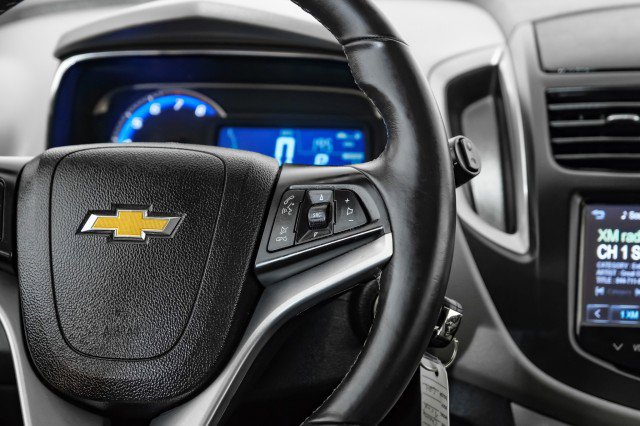 Used 2016 Chevrolet Trax LT w/ LT Convenience Package image 16