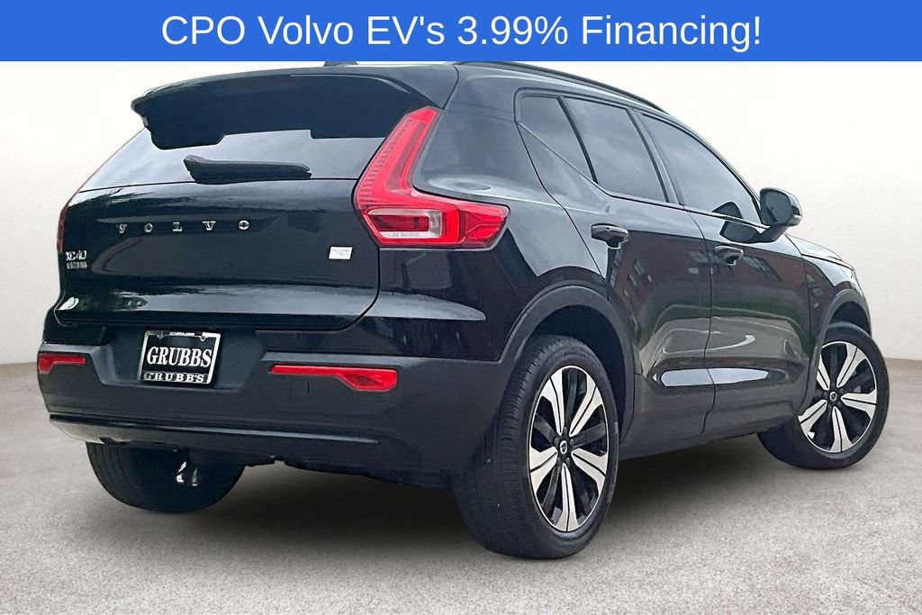 Used 2023 Volvo XC40 Recharge Plus AWD/4WD image 2