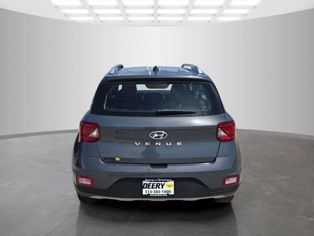 Used 2025 Hyundai Venue SEL FWD image 10