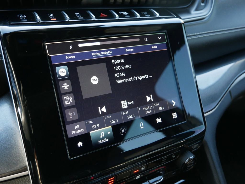 Used 2021 Jeep Grand Cherokee L Laredo image 18