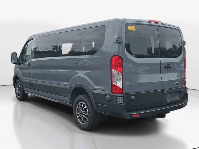 Used 2022 Ford E-Transit Low Roof image 5