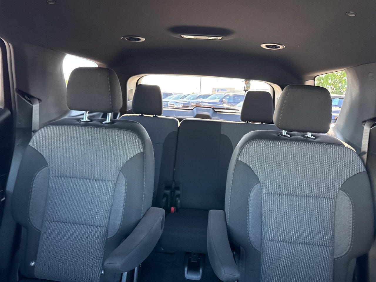 Used 2023 Chevrolet Traverse LT w/ LPO, Floor Liner Package AWD/4WD image 28