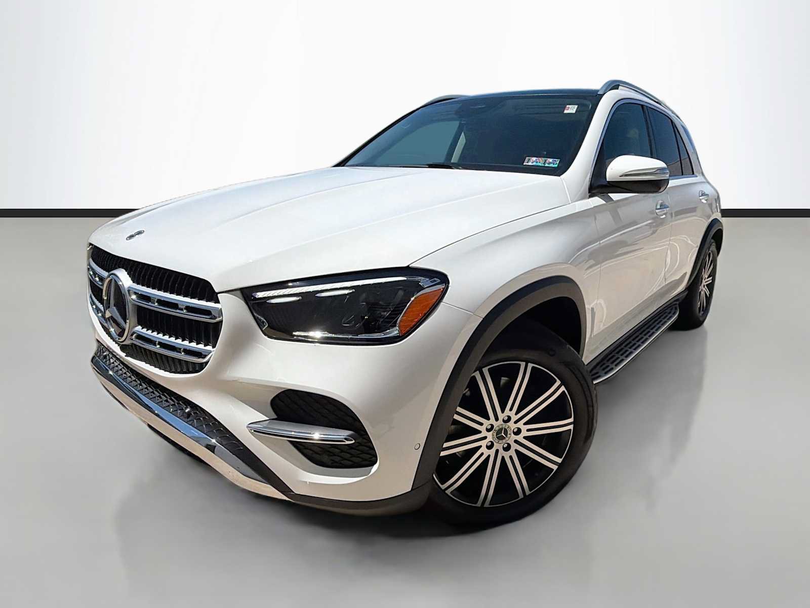 Used 2024 Mercedes-Benz GLE 350 4MATIC image 1