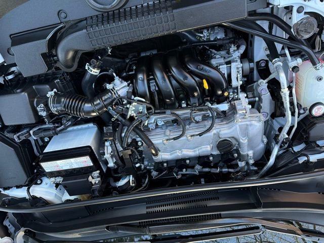 Used 2022 Toyota Corolla XLE image 35