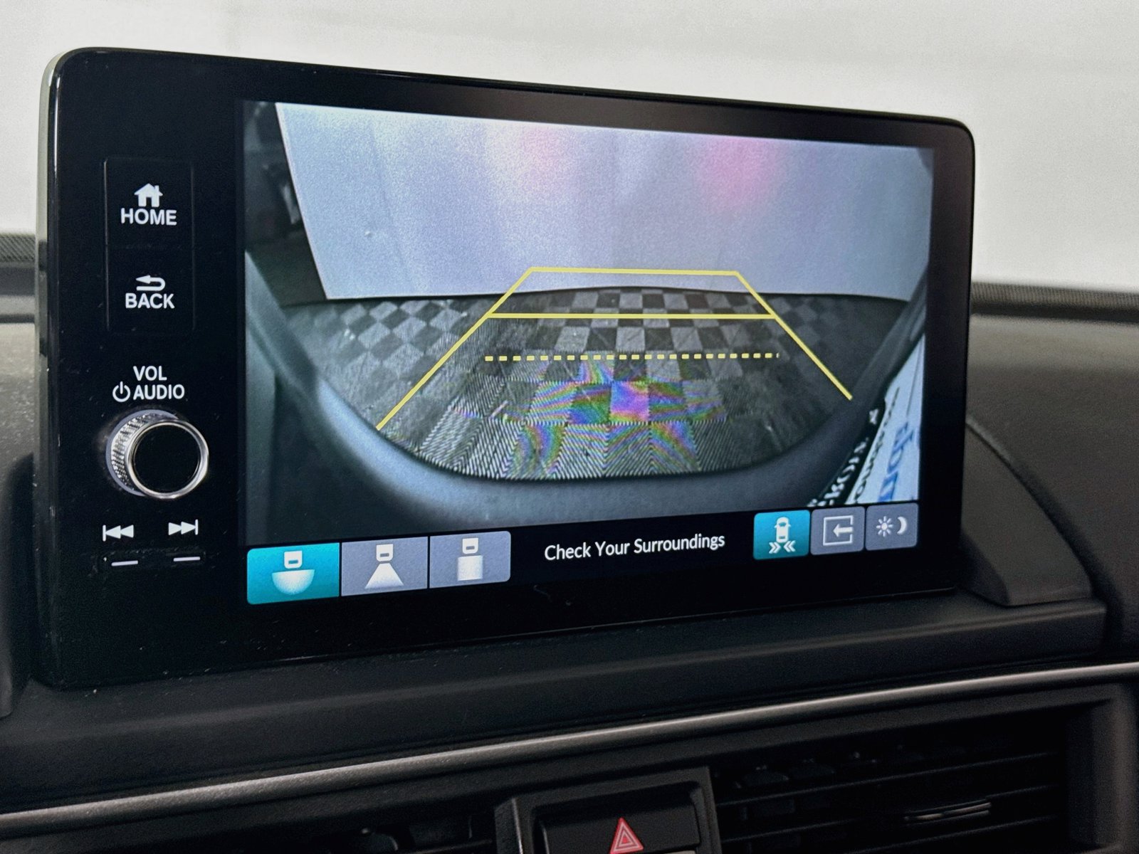 Used 2024 Honda Pilot Touring image 17