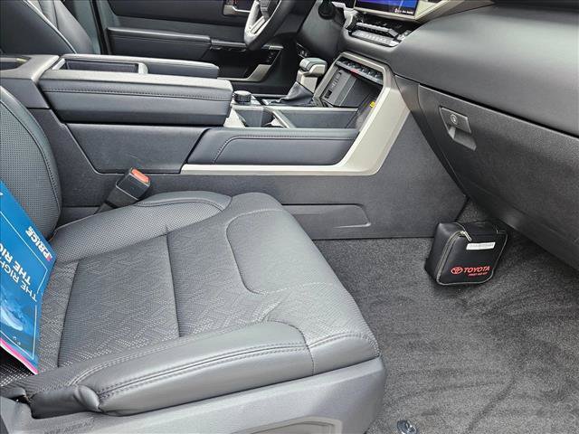 Used 2024 Toyota Tundra Limited w/ Power Package AWD/4WD image 19