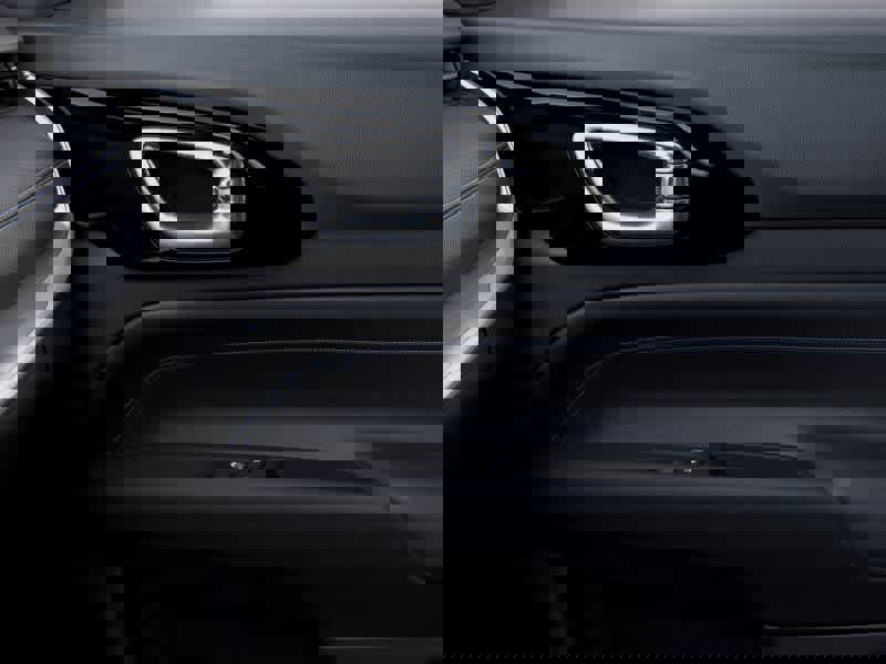 New 2026 Jeep Compass Limited image 25