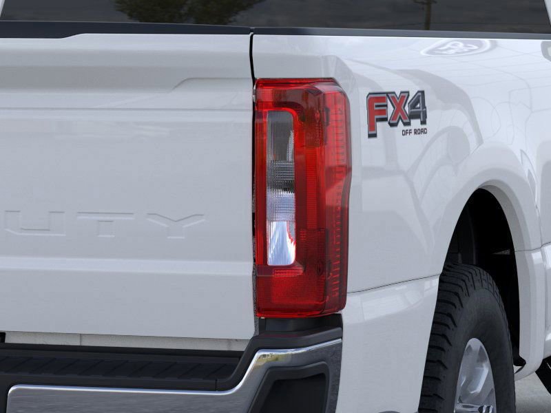 New 2024 Ford F350 XLT w/ FX4 Off-Road Package image 21