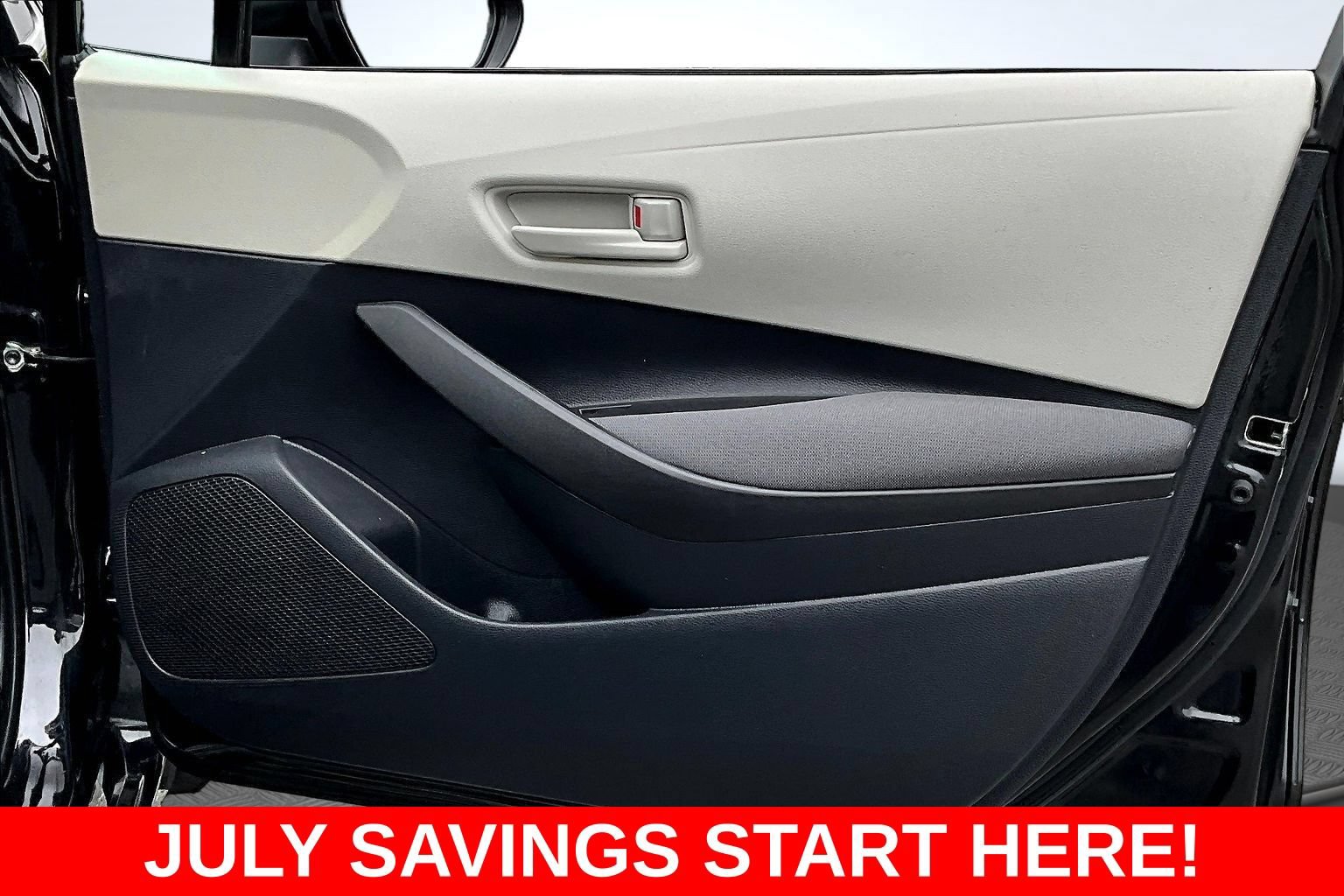 Used 2026 Toyota Corolla LE FWD image 31