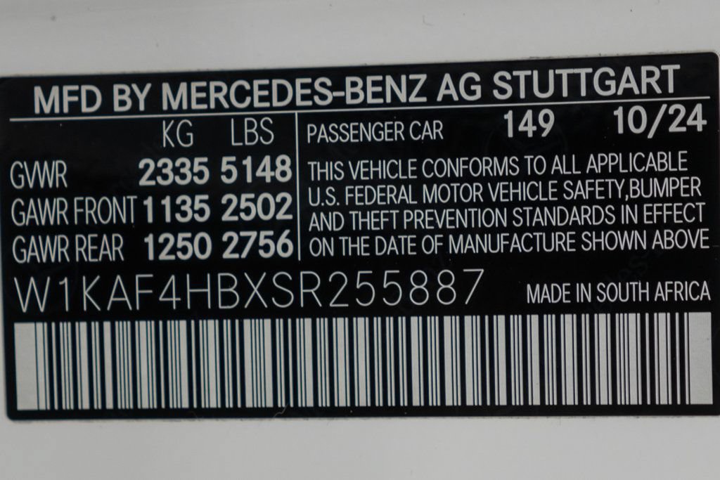 Used 2025 Mercedes-Benz C 300 4MATIC Sedan image 40