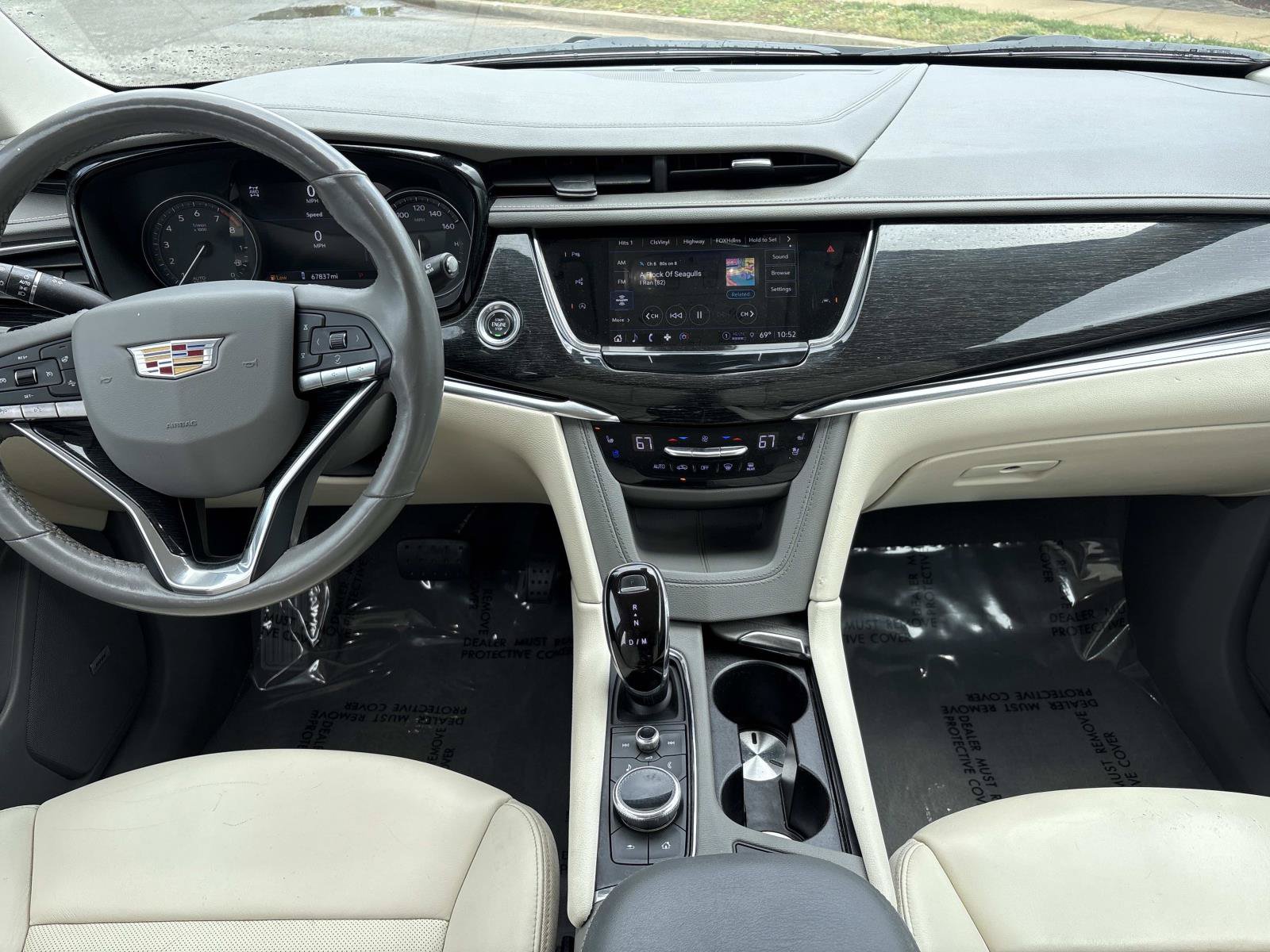 Used 2021 Cadillac XT6 Premium Luxury AWD/4WD image 28