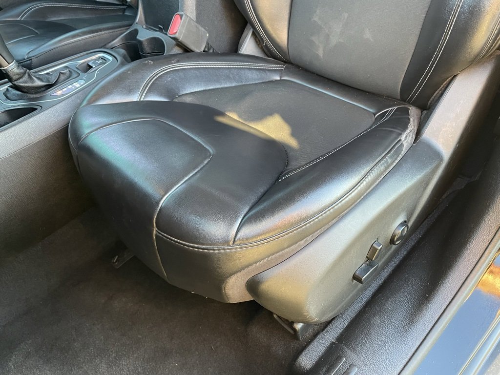 Used 2020 Jeep Cherokee Latitude Plus image 24