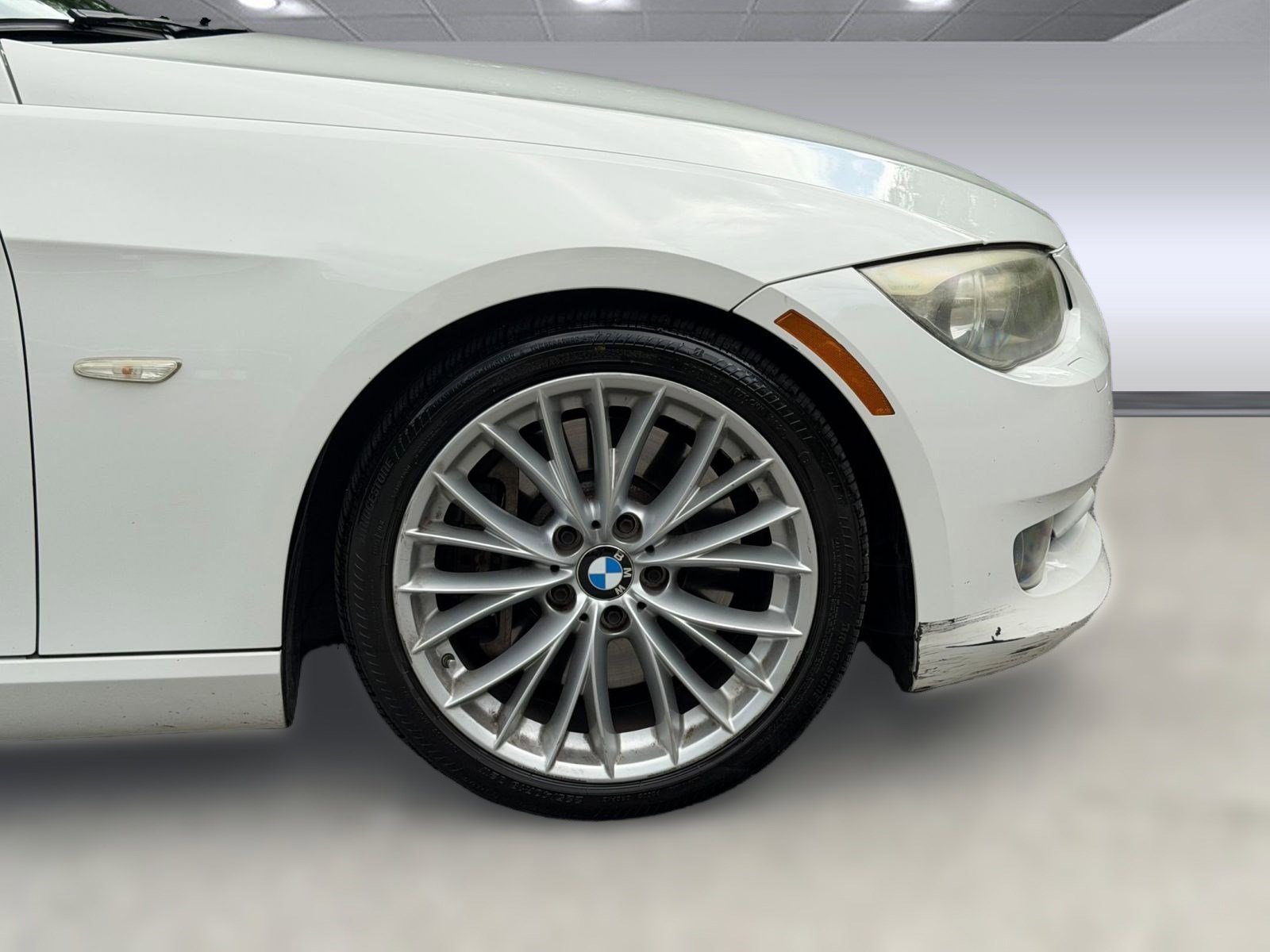Used 2011 BMW 335i Convertible RWD image 11