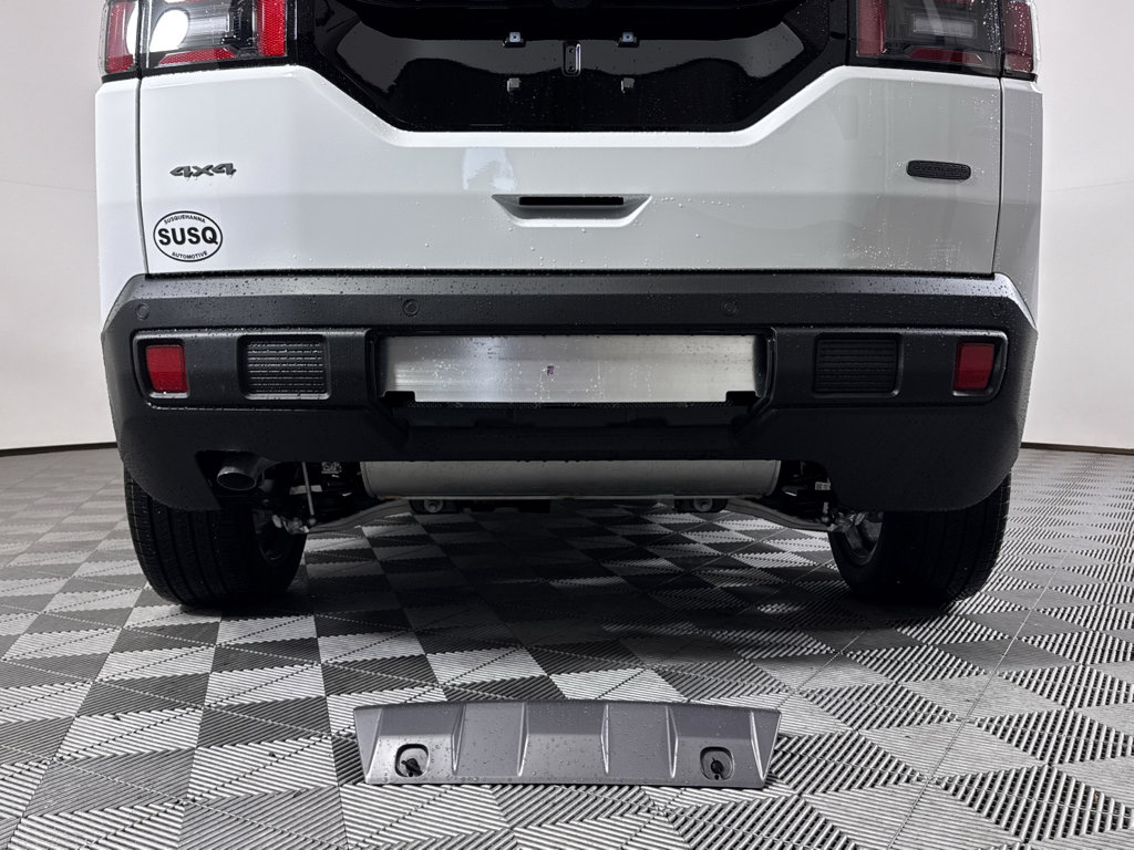 New 2026 Jeep Cherokee Overland w/ Advanced Pro Tech Group AWD/4WD image 14