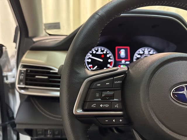 Certified 2025 Subaru Outback Limited image 15