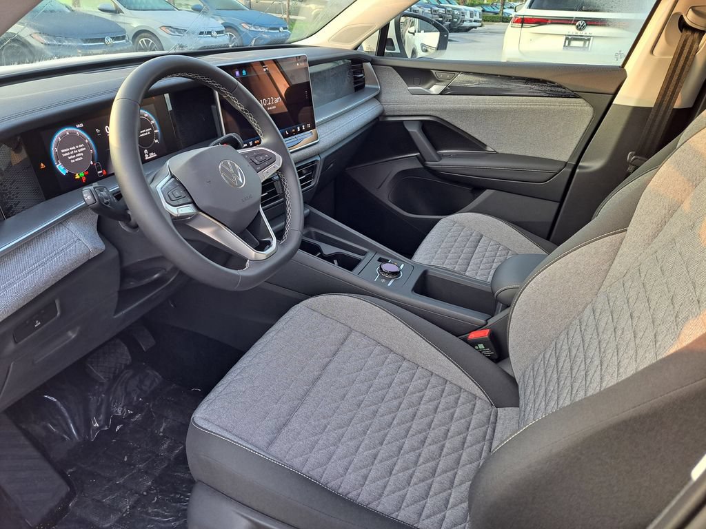 New 2026 Volkswagen Tiguan S FWD image 7