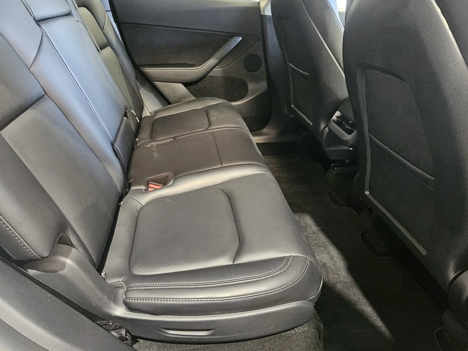 Used 2023 Tesla Model Y Long Range image 9