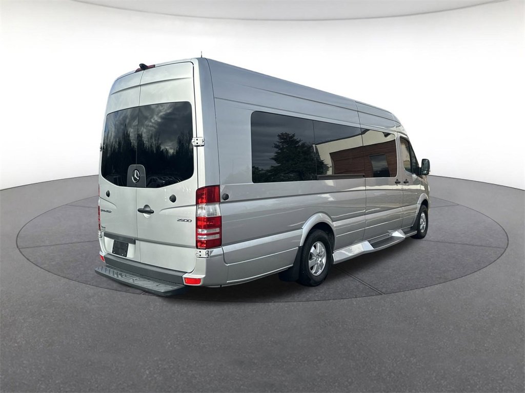 Used 2017 Mercedes-Benz Sprinter 2500 image 5