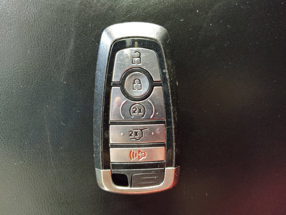 Used 2021 Ford Explorer Limited w/ Equipment Group 301A RWD image 32