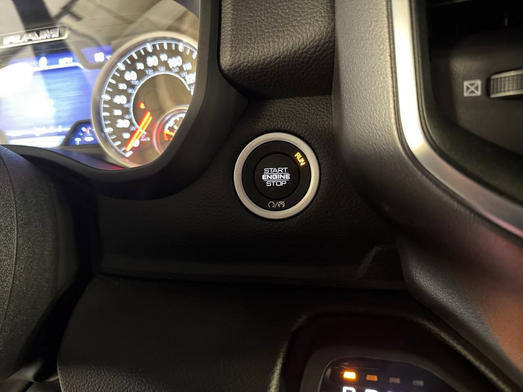 New 2026 RAM 1500 Big Horn AWD/4WD image 29