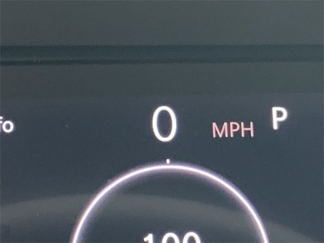 Certified 2025 Jeep Grand Cherokee Limited w/ Black Appearance Package image 28