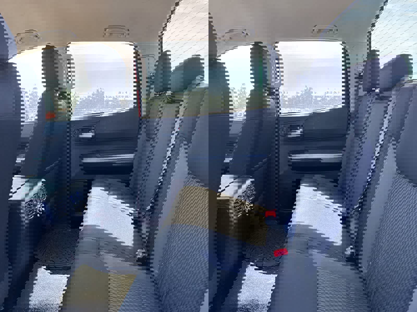 Used 2016 Toyota Tundra SR5 w/ TRD Off Road Package image 17