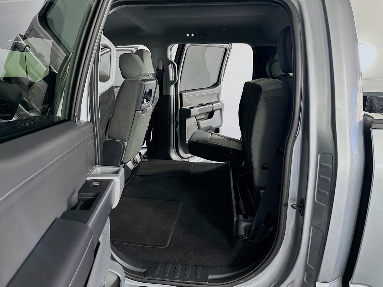 Used 2025 Ford F150 XLT w/ Equipment Group 301A Standard image 36