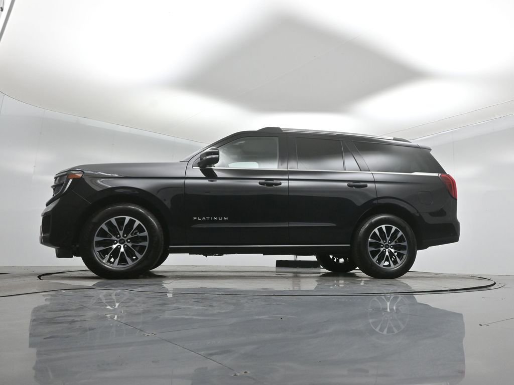 Certified 2025 Ford Expedition Platinum image 51