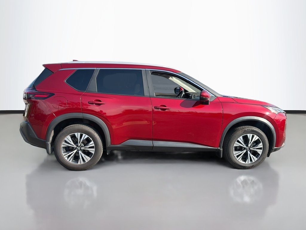 Used 2023 Nissan Rogue SV w/ SV Premium Package AWD/4WD image 4